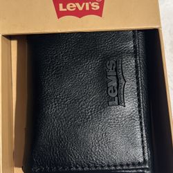 New Levi Black wallet