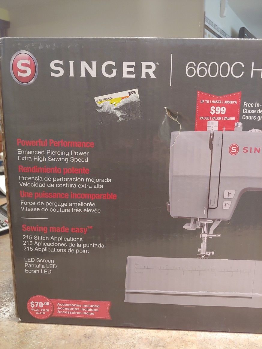 Singer 6600C Heavy Duty Sewing Machine. New In Box! for Sale in Bonney