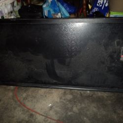 Tri Fold Hard Truck Bed Cover 