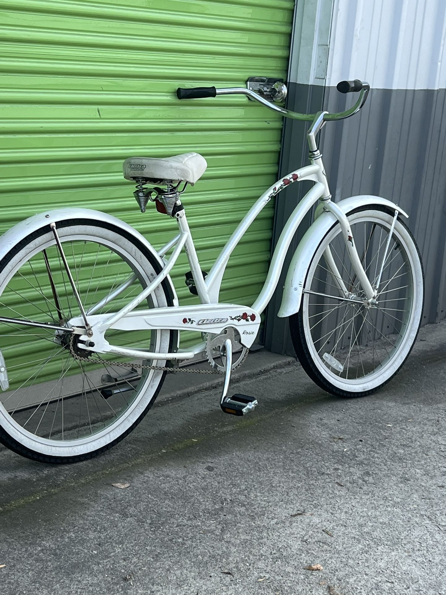 Electra Rosie Beach Cruiser Bike