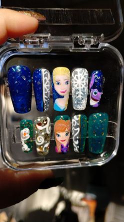 Frozen Press-on Nails 