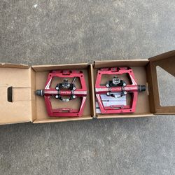 Funn Clipless/flat Pedals
