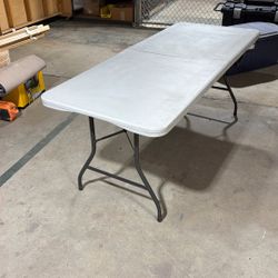 Plastic Folding Table