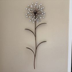 “Bling” Flower Wall/Garden Decor