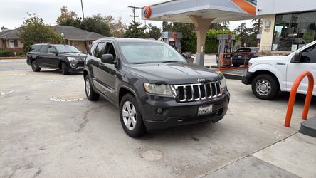 2011 jeep Cherokee