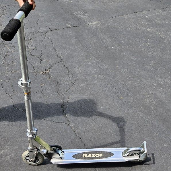 Razor Scooter - Brand New, Never Used