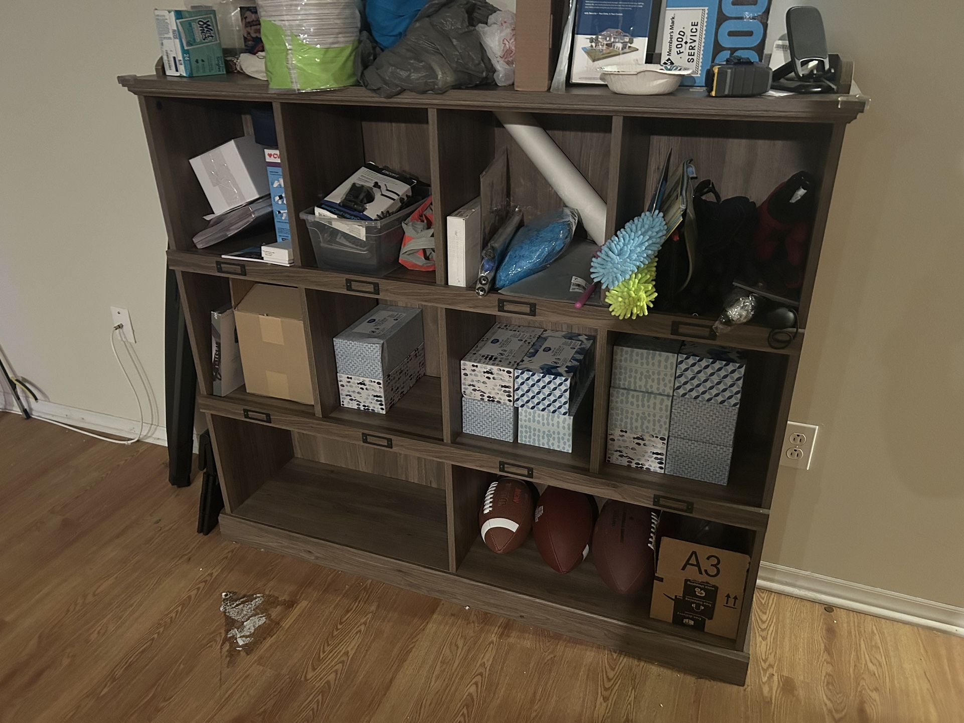 FREE! Console Organizer / Cubby Storage Unit / Entryway Hutch