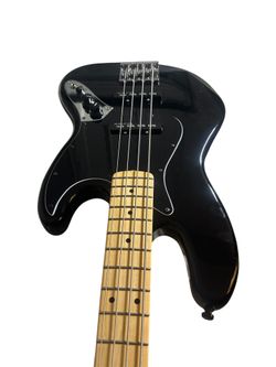 Fender American Special Jazz Bass + Hardshell Case