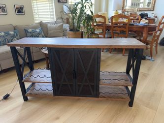 Bar cabinet