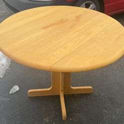 Oak Drop Leaf Table 40” Diameter x 30H 23W-Closed