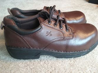 Men's work shoe