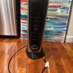 Lasko Ceramic Tower Space Heater 1500w