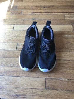 Globe - Men’s Shoes Runner Roam Lyte