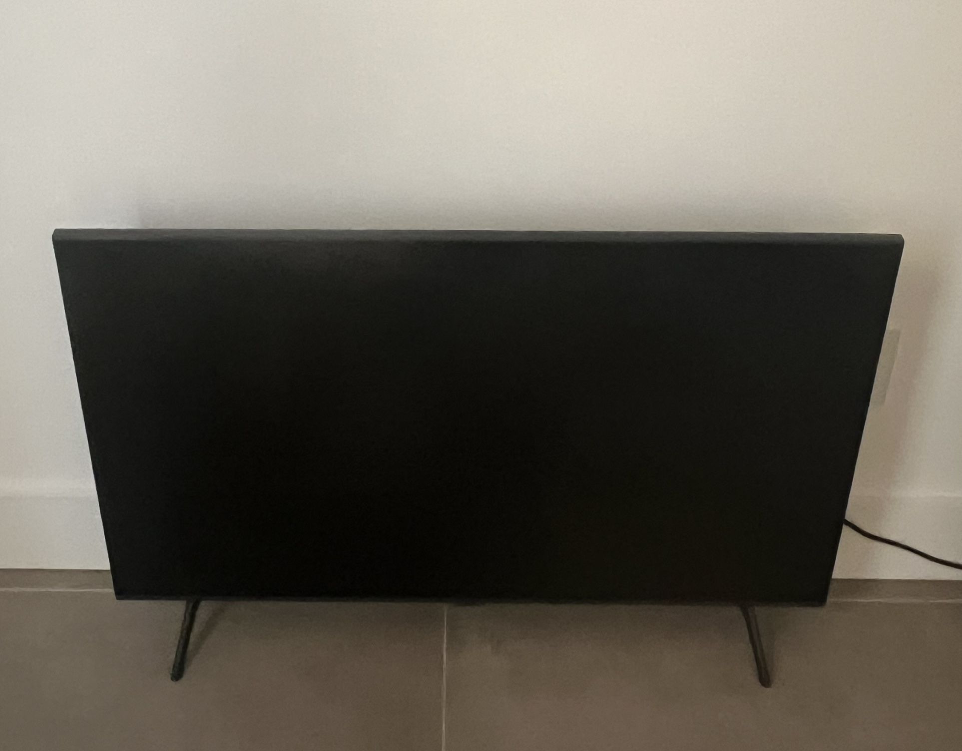 60 Inch Smart TV