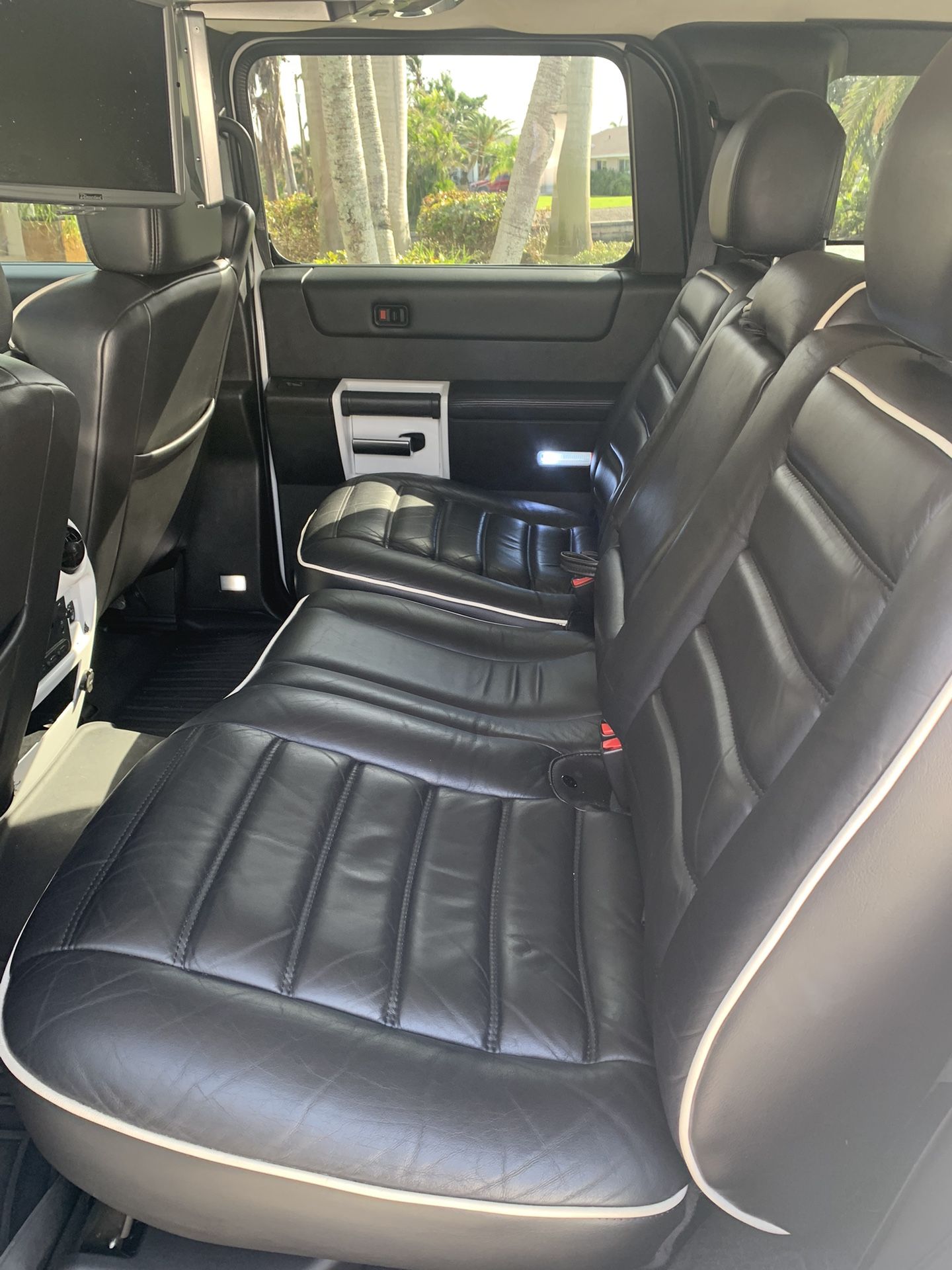 2005 Hummer H2