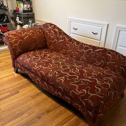Chaise Lounge