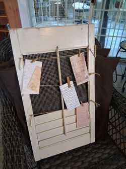 Real Vintage  chicken wire card holder