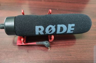 RODE MICROPHONE ATTACHMENT