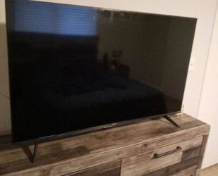 Hisense 40 inch smart tv