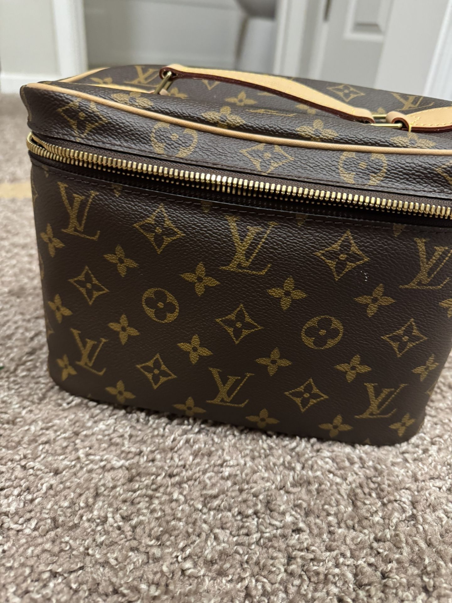 Lv Vanity Purse