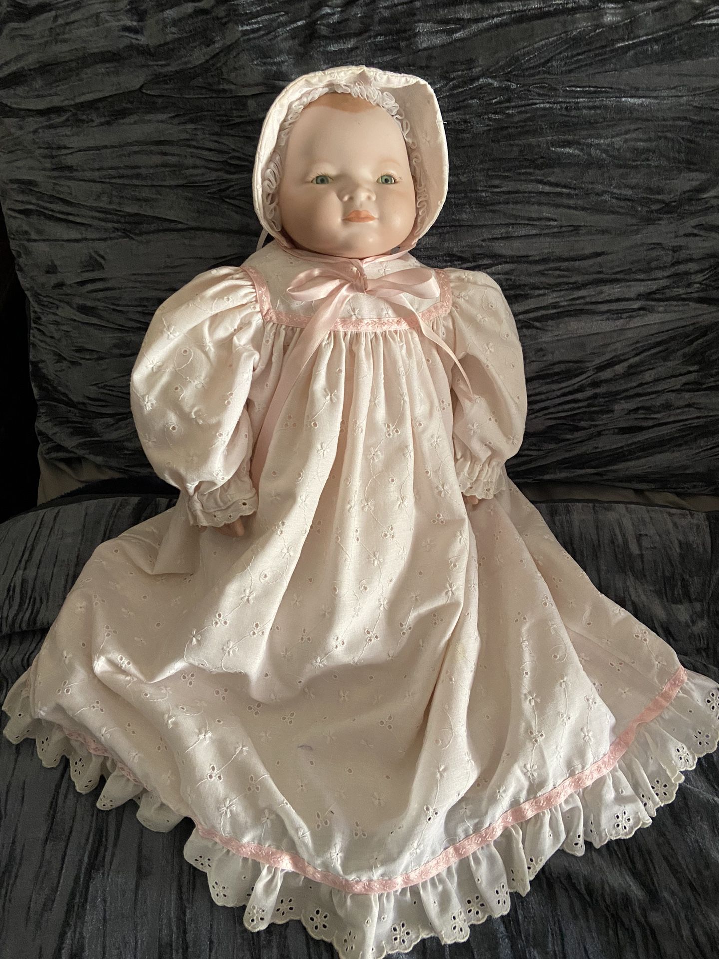 Antique Doll Bye-lo Excellent Reproduction 