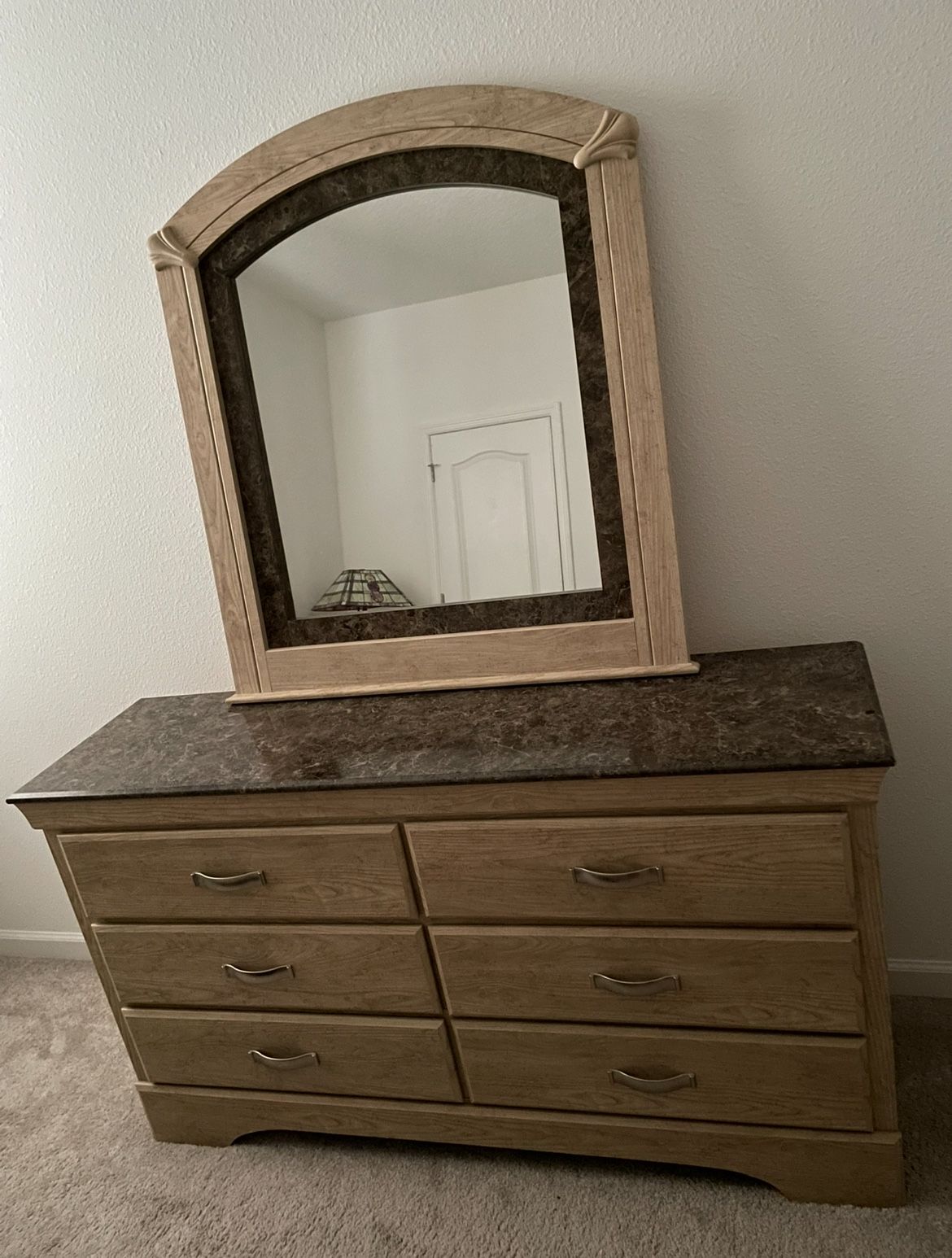 Complete Queen Bedroom, Mattress, Box Spring, Rails