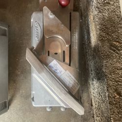 Tomato Cutter 