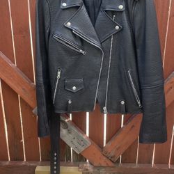 WOMENS BLACK LEATHER MOTO JACKET 