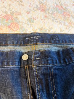 Size 40/32 Men lucky brand Los Angeles 367 boot cut jeans