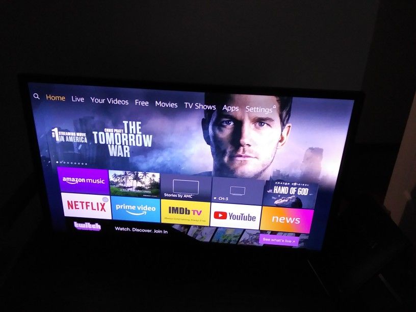 INSIGNIA 24 INCH SMART TV WITH 1080 HD WITH ALEXA!