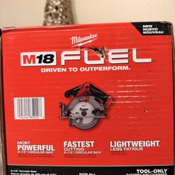 M18 Fuel Circular Saw 