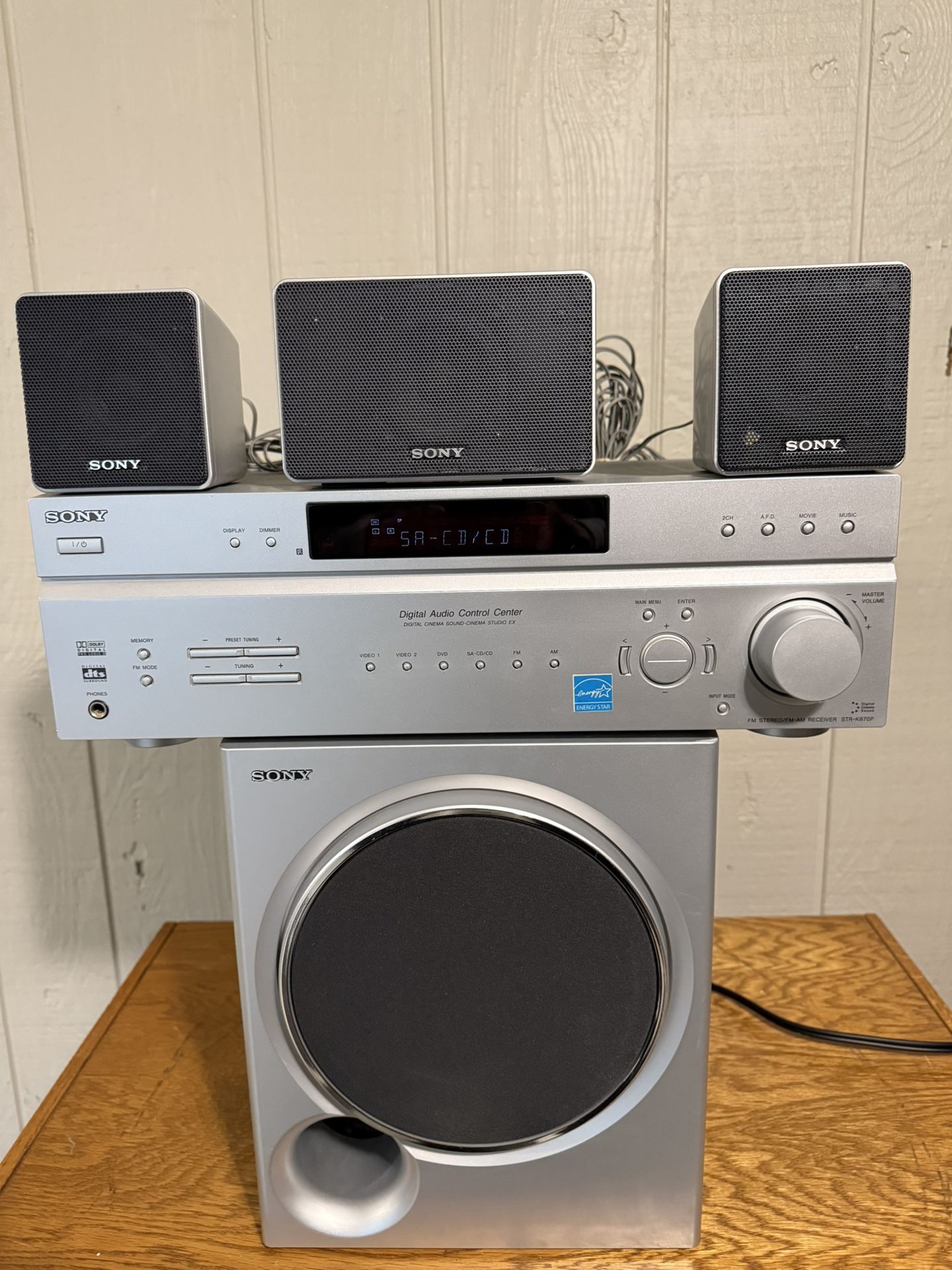 Sony Str 5.1 Surrond Sound Receiver With Speaker’s