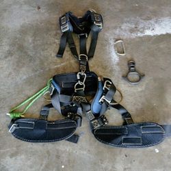 Rappelling Harness 