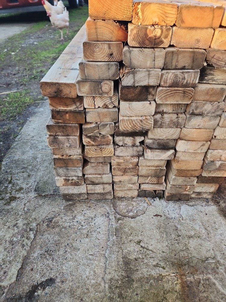 56 Wood Lumber 2x4 45