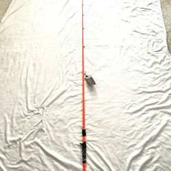Brand new with tags 6ft-10” medium action Lew’s Xfinity fishing rod.
