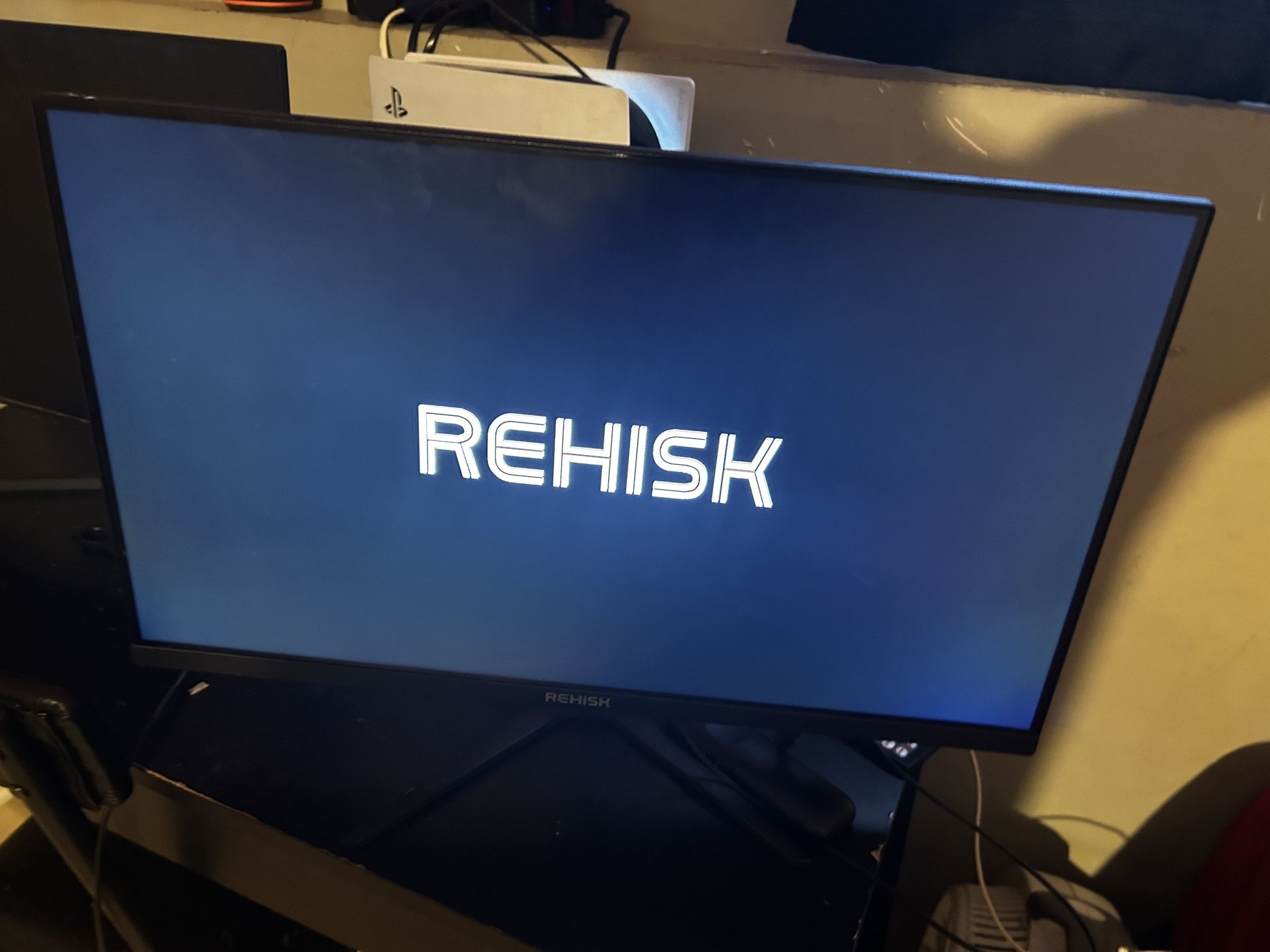 gaming monitor