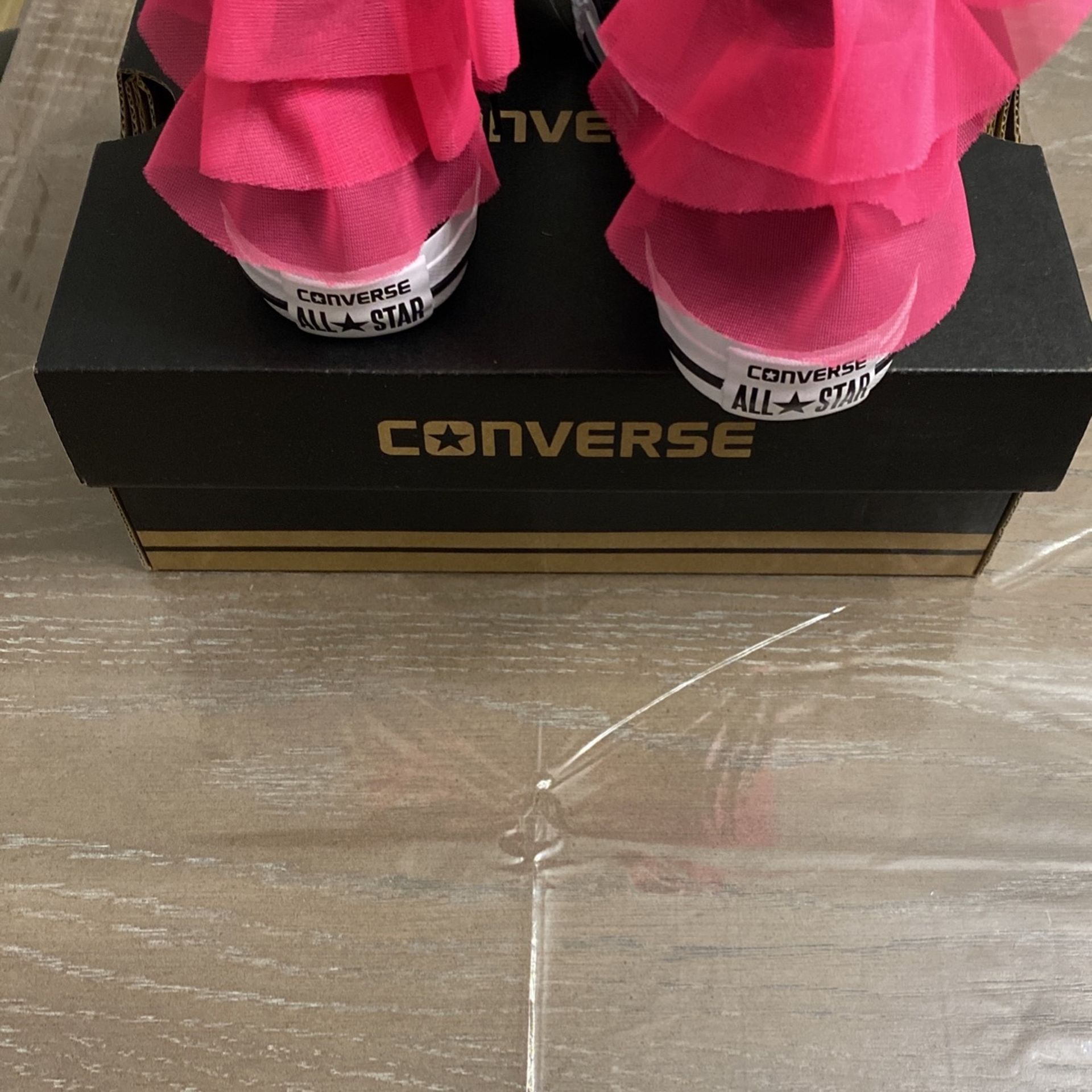 New Converse Shoes For Girls Size 11