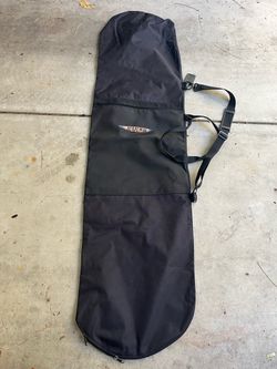 Snowboard bag