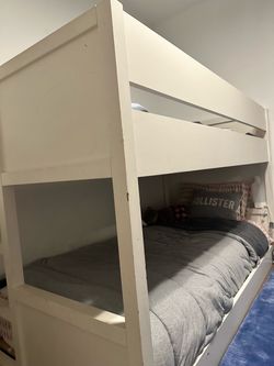 White Pottery Barn Kids Low Bunk Bed