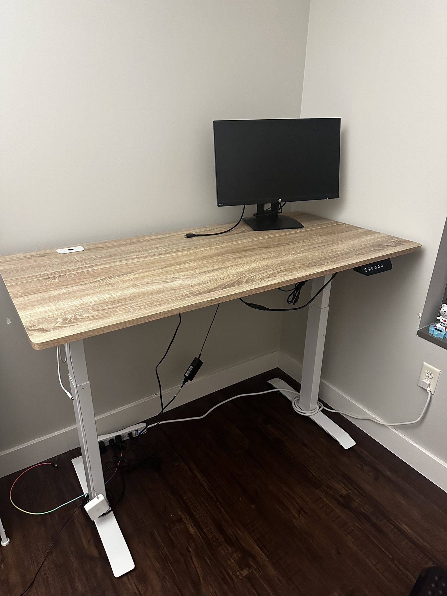 Standing Desk, HP 23.9inch Monitor And Foot Rest