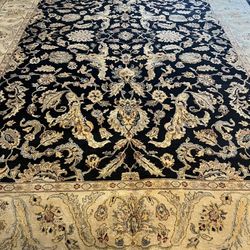 9 X 12.4 100% Wool Indo- Persian Hand Knotted Rug 