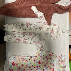 BABY clothes NB