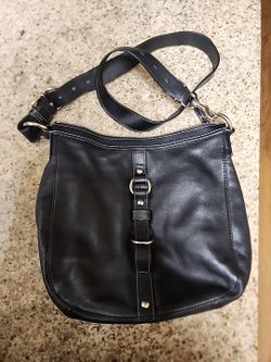 Coach F14018 Chelsea Buckle Black Leather Convertible Shoulder Bag