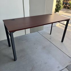 Brand New 60” Long Office Desk Table Computer Desk