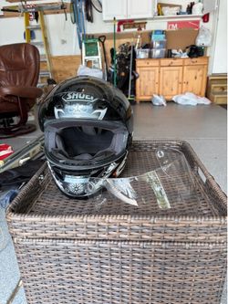 Motorcycle helmet