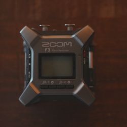 Zoom F3 + BT-1