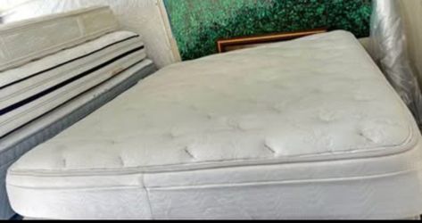 King Size Mattress (Colchón King Size)