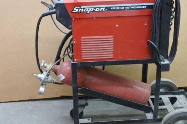 Snap-On YA219B 120 Volt Mig welder