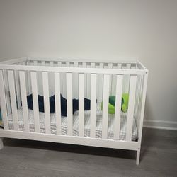 Baby crib