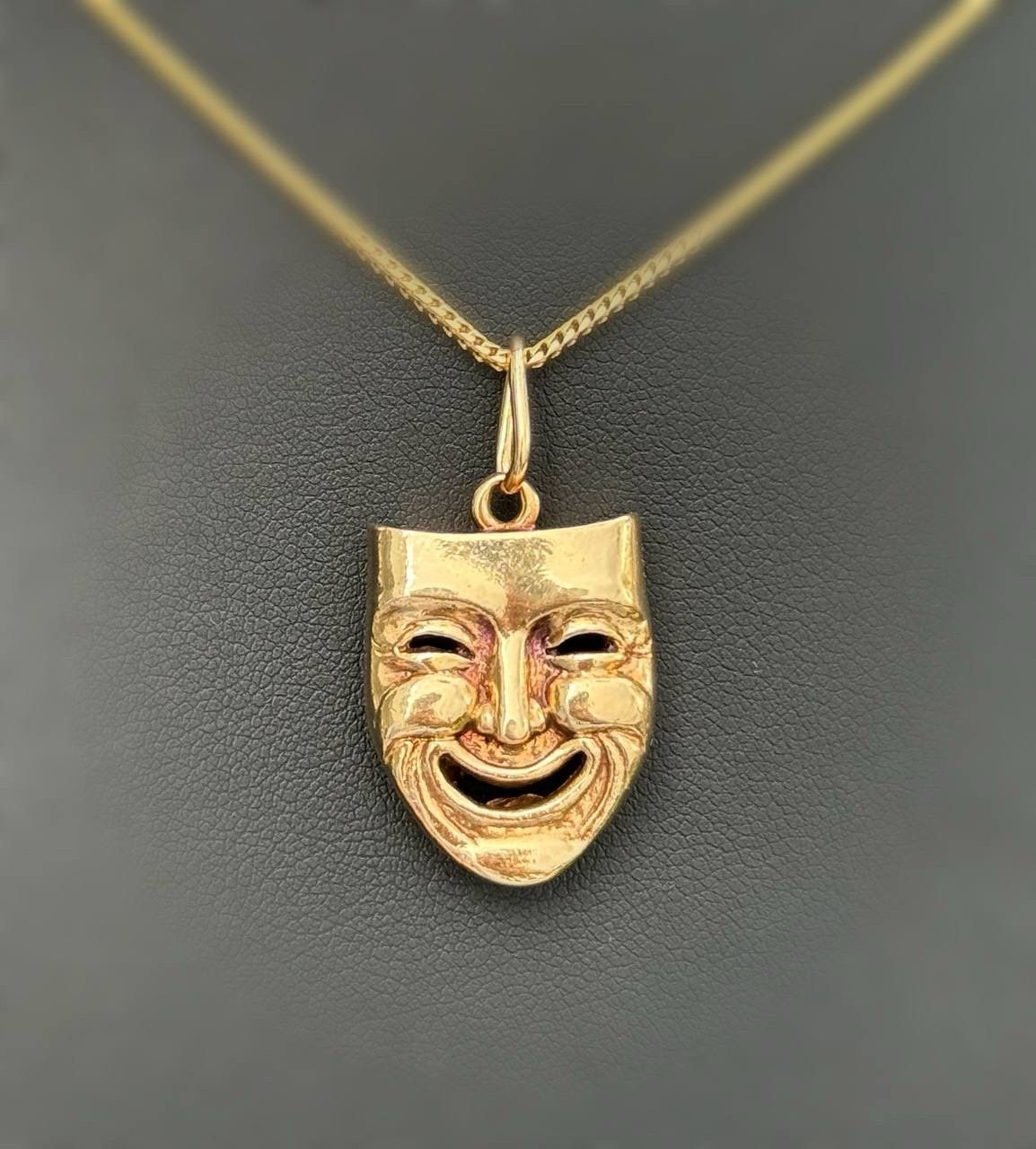 Jewelry Vintage 14k solid yellow theater double face Pendant charm and 10.6g